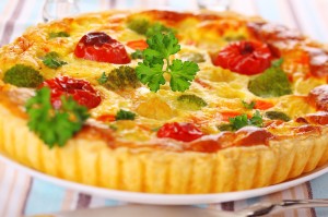 QUICHE AUX BROCOLIS ET TOMATES A LA MOUTARDE DE MÉMÉ HÉLÈNE