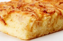 LE GÂTEAU AUX AMANDES DE MÉMÉ HÉLÈNE LE GÂTEAU AUX AMANDES DE MÉMÉ HÉLÈNE