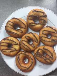 DONUTS FACON BEIGNETS DE MEME HELENE DONUTS FACON BEIGNETS DE MEME HELENE